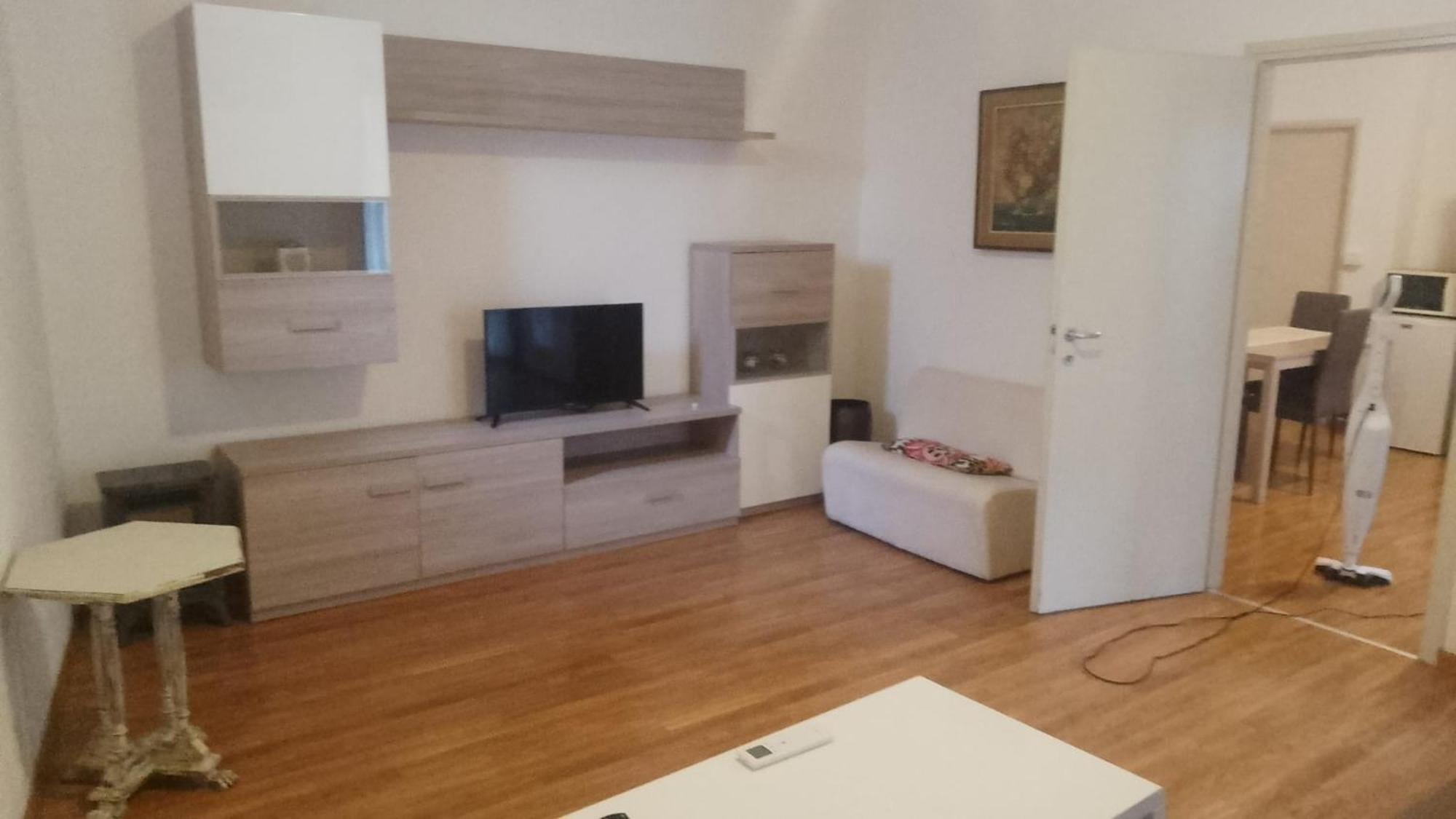 Anna'S Home ** Campione dʼItalia 외부 사진